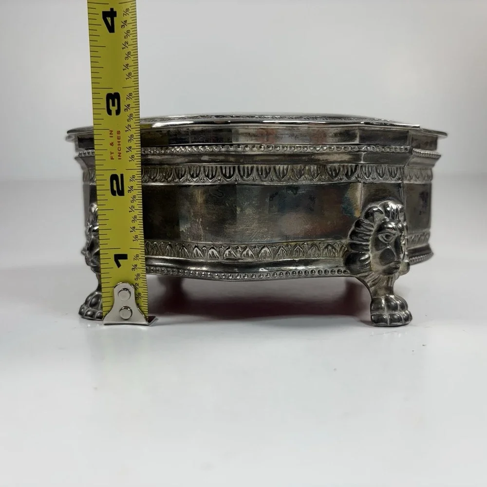 Vintage Lion's Creat Hinged Lid Red Velvet Lined Trinket Box